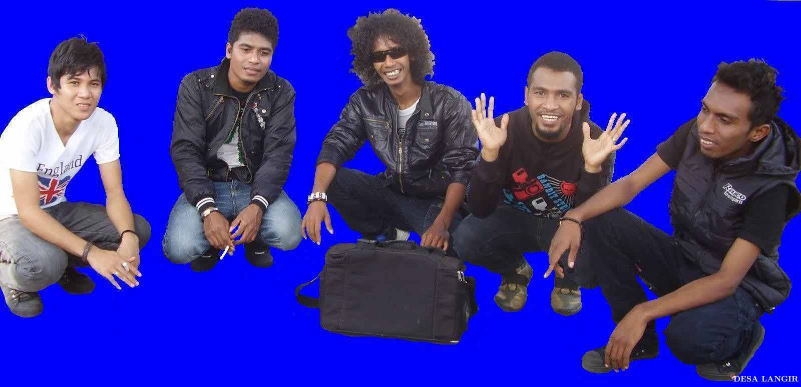 DSOLOIS BAND - LANGIR