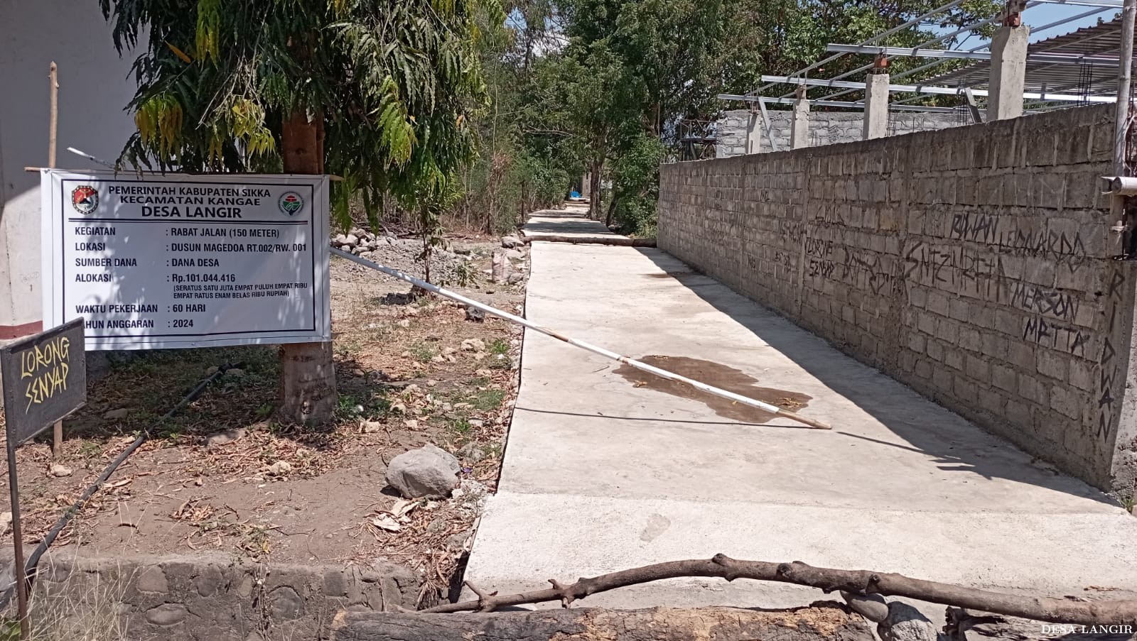 RABAT JALAN MAGEDOA DESA LANGIR TAHUN ANGGARAN 2024  TUNTAS DIKERJAKAN