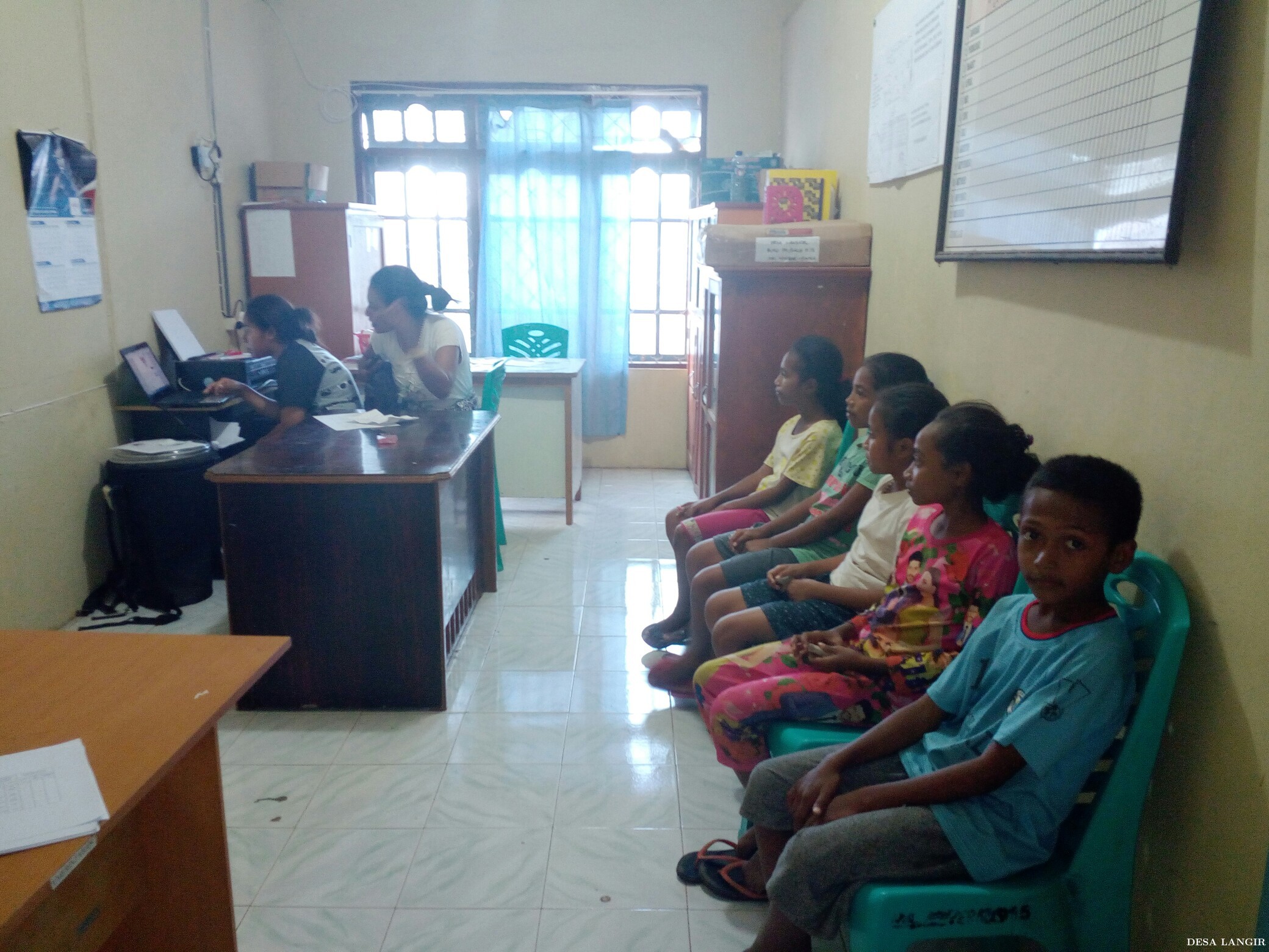 Pelayanan Perpus Desa dan Internet Desa